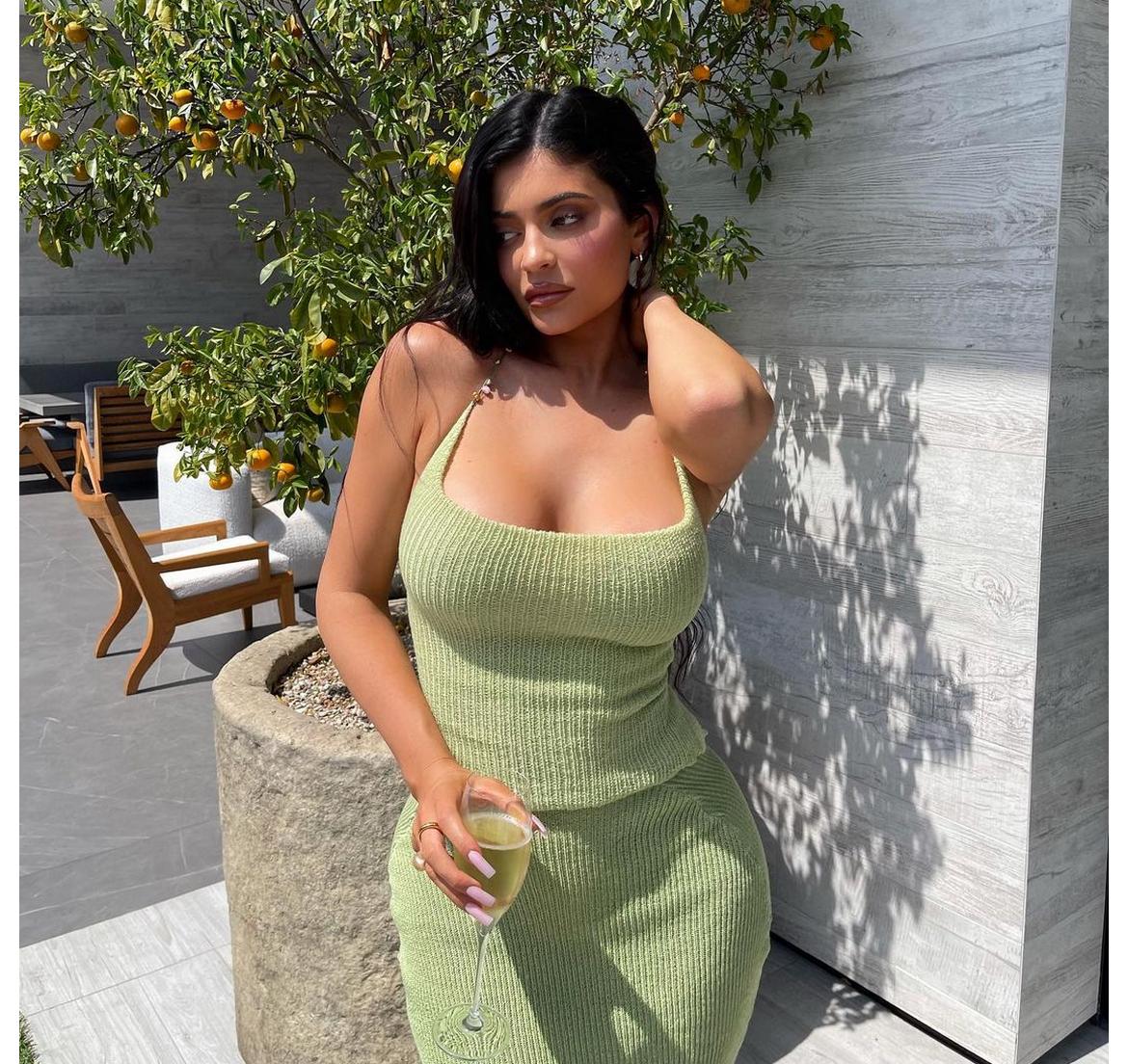 Kylie Jenner Biography