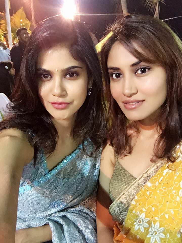 Aaditi_Pohankar with her Sister Nivedita Phohankar