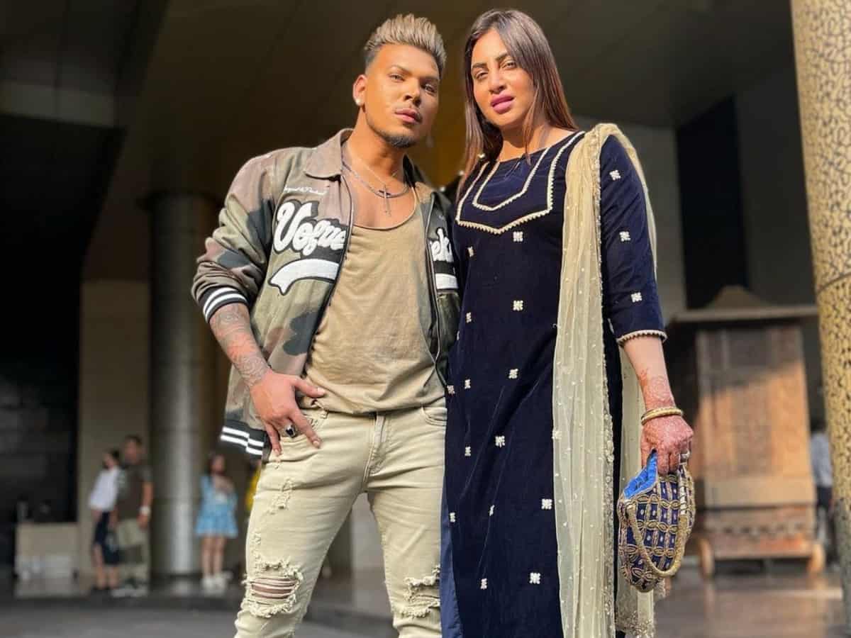 Arshi Khan with Her Boyfriend