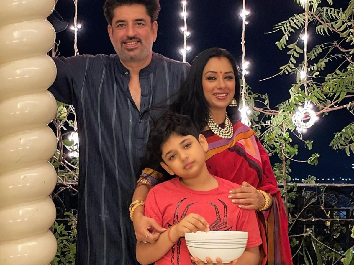 Rupali Ganguly with Her Family
