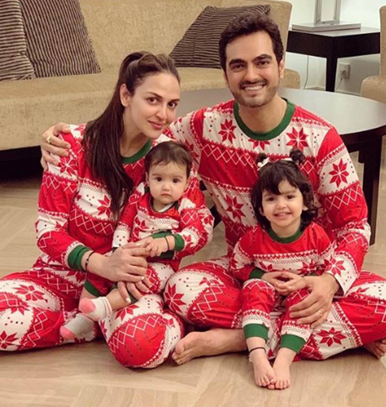 Esha_Deol with her Family