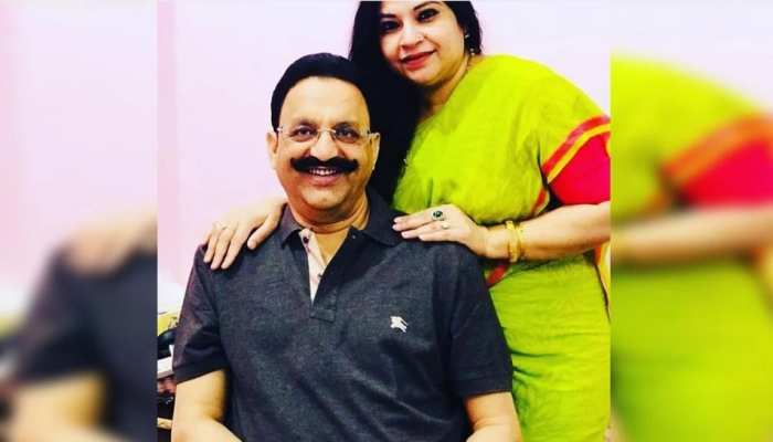 Mukhtar_Ansari with his Wife