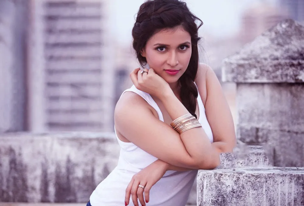 Mannara Chopra Biography