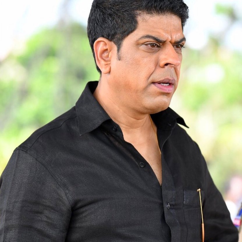 Murali Sharma Biography