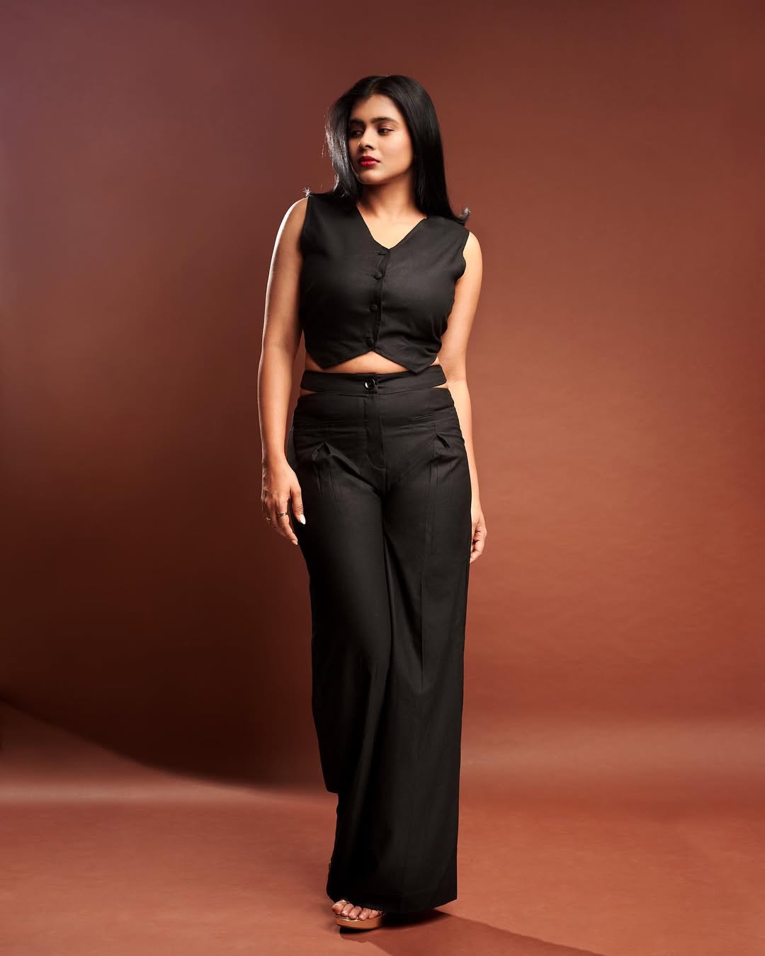 Hebah Patel Biography