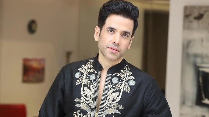 Tusshar Kapoor Biography