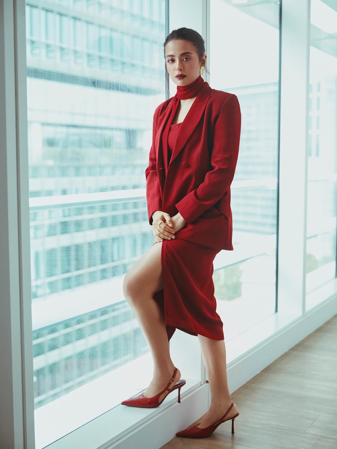 Surveen Chawla Biography