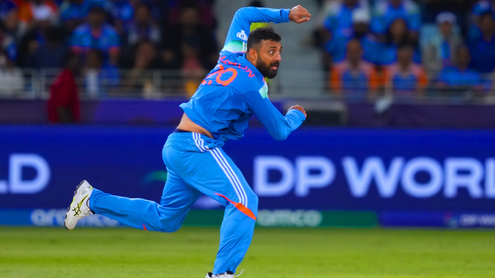 Varun Chakaravarthy Biography